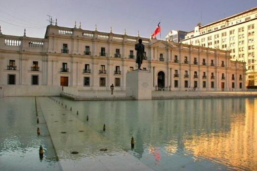 Depto 707 Excelente Ubicacion Metro Sta Lucia, Barrio Paris Londres Centro Santiago Daire Dış mekan fotoğraf